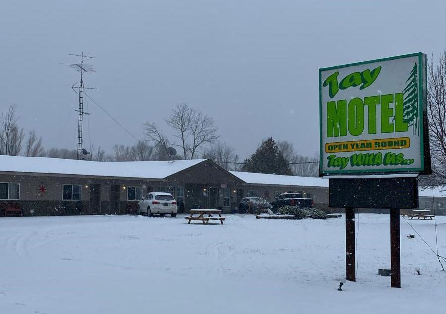 Tay Motel Waubaushene Екстериор снимка
